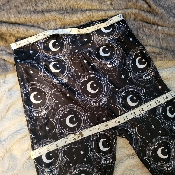 Too Fast Hellz Bells L Crystal Ball Bell Bottoms - Picture 6 of 6